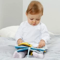 Baby Fehn Soft-Bilderbuch Fledermaus & Freunde - Little Castle 11 Baby Fehn Soft-Bilderbuch Fledermaus & Freunde - Little Castle -Günstiges Babyspielzeug Geschäft baby fehn soft bilderbuch fledermaus freunde little castle 065152 d5