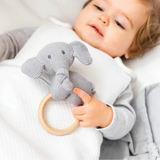 Nattou Strick-Rasseltier Elefant Tembo 2 Nattou Strick-Rasseltier Elefant Tembo – Bild 2