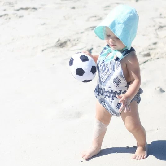 Playgro Baby-Stoffball mit Rassel - Mein erster Fußball 5 Playgro Baby-Stoffball mit Rassel - Mein erster Fußball – Bild 5