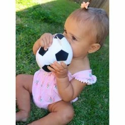 Playgro Baby-Stoffball mit Rassel - Mein erster Fußball 11 Playgro Baby-Stoffball mit Rassel - Mein erster Fußball -Günstiges Babyspielzeug Geschäft playgro baby stoffball mit rassel mein erster fussball 40043 d5